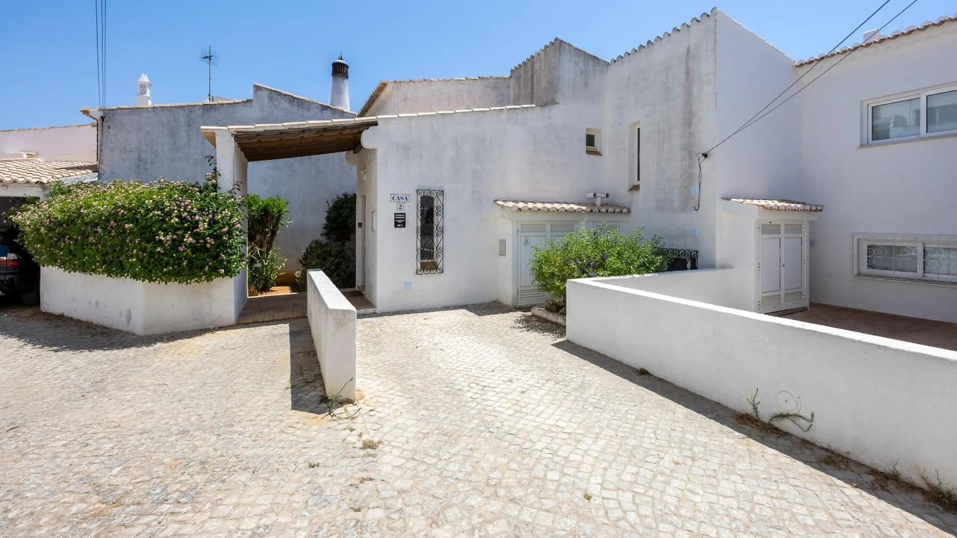 Holiday home Coolhousesalgarve Luz, 3 Bed Linked House, Pool, Superb Panoramic Sea View, Casa Das Buganvilias Portugal